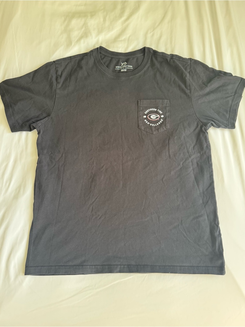 University of Georgia Southern Tide  Black Short Sleeve Pocket Tee Size Large